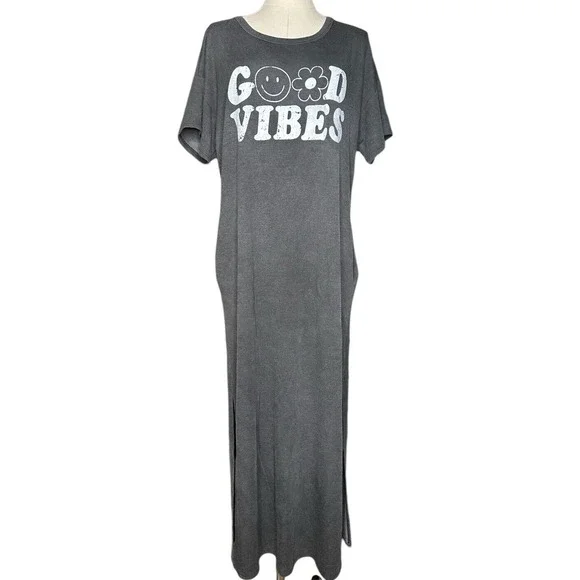 Fantastic Fawn | Dresses | Fantastic Fawn Good Vibes Loose Fit Gray Tshirt Maxi Dress With Pockets Size S | Poshmark Fantastic Fawn | Dresses | Fantastic Fawn Good Vibes Loose Fit Gray Tshirt Maxi Dress With Pockets Size S | Poshmark
